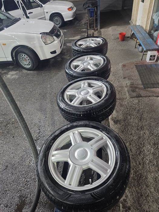 Продам р15 диски Торус + шины