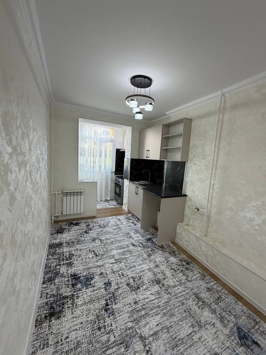 Сотувда 2/3/5 Сартеппода бозорча олдида.