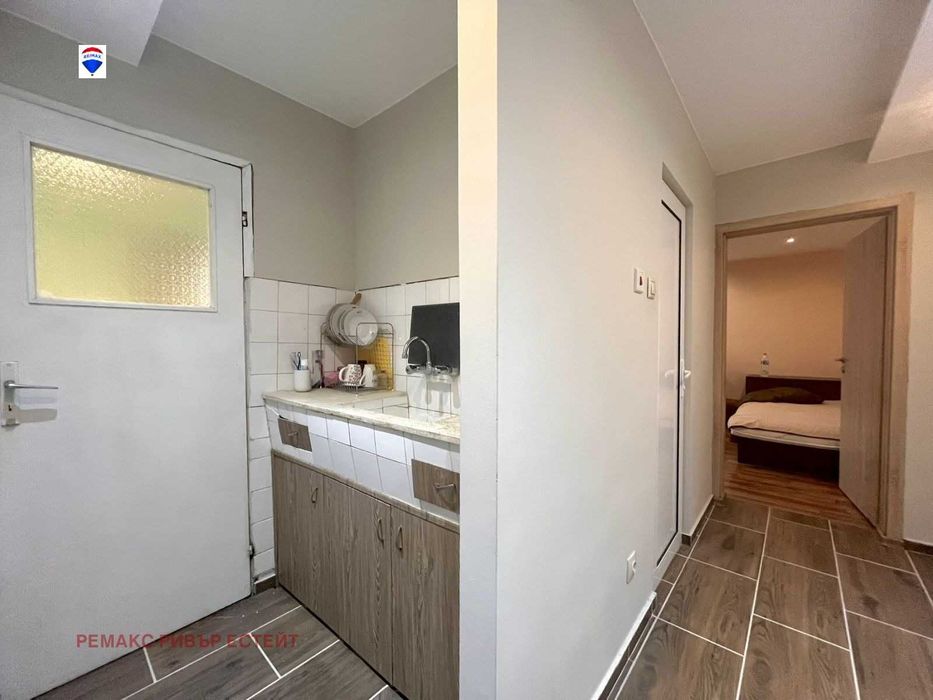 Продава се Едностаен апартамент в Русе, Здравец Изток - 41 кв.м за 1027 €/кв.м - Снимка #13