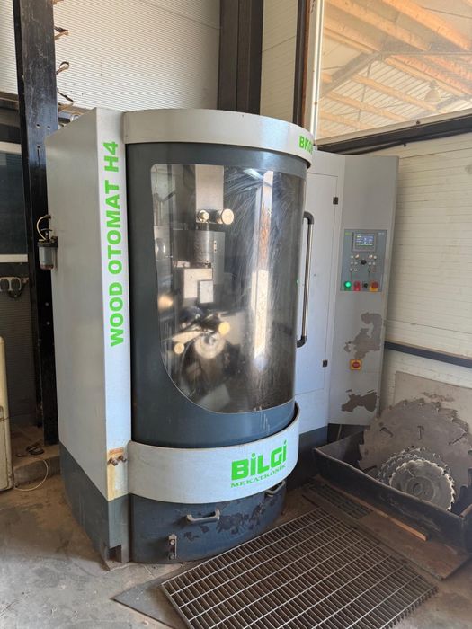 Linie debitare lemn subtire completa capacitate 150-200 mc