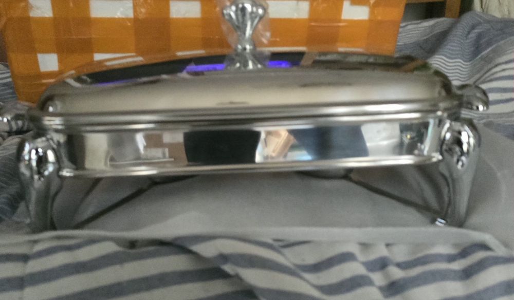 Хромирана тава 2.5l шведска маса затоплещя се барок ретро