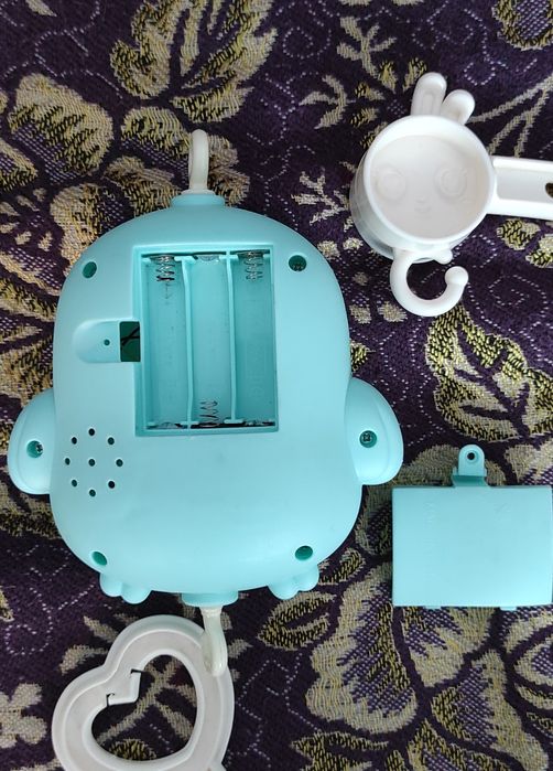 Мобиль для манежа