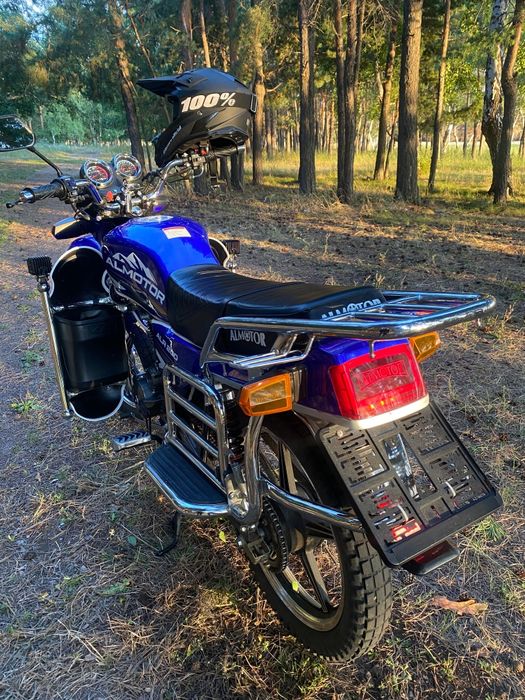 Продам мотоцикл 200 кубов с документами