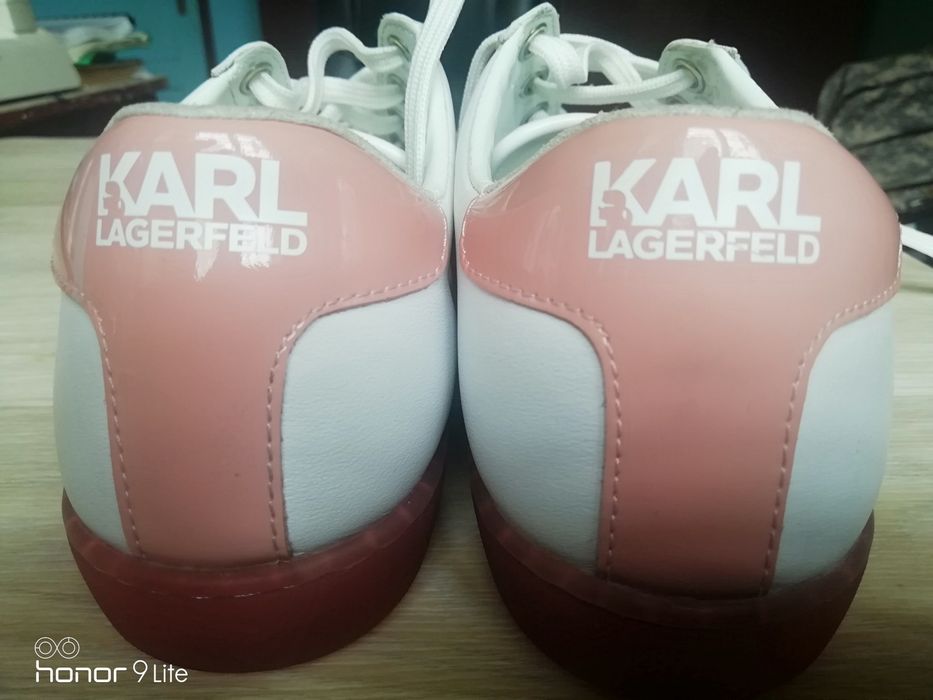 Karl Lagerfeld дамски сникърси (маратонки) 37 номер.