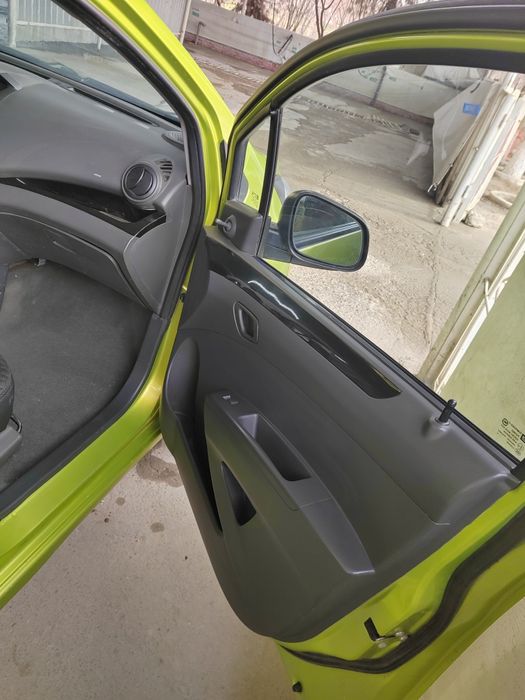 Spark 2010 mexanika narxi 4000$