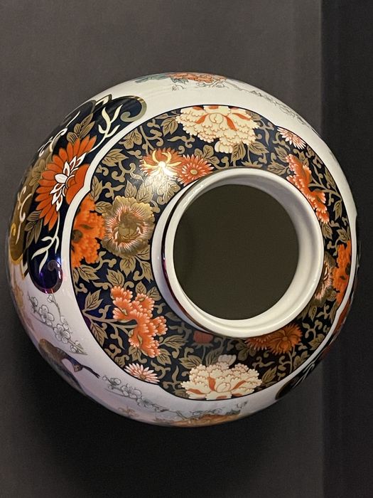 Vază  „Royal Peacock” – Porțelan Toyo Japan