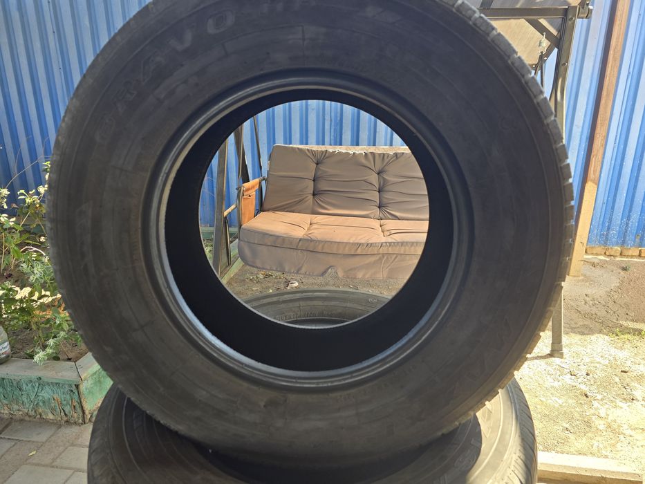 Продам резину б.у хорошее состояние