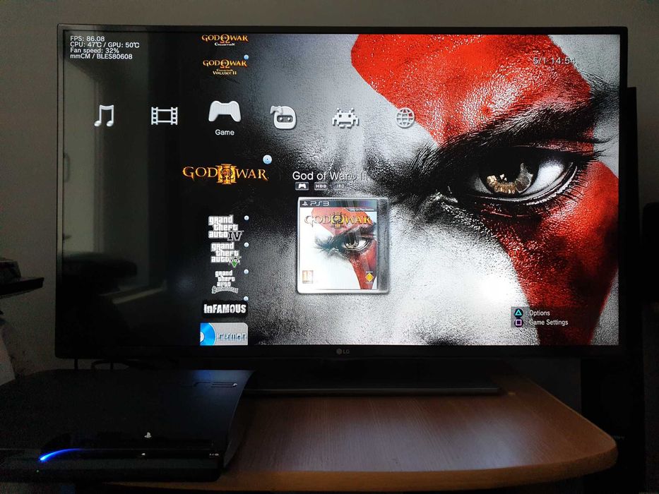 PS3 modat CFW 500 GB Overclock 900 / 975 + 40 jocuri (GTA V, NFS, CoD)