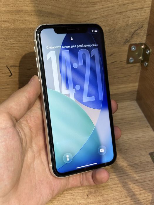 Продам айфон 11. 128гб