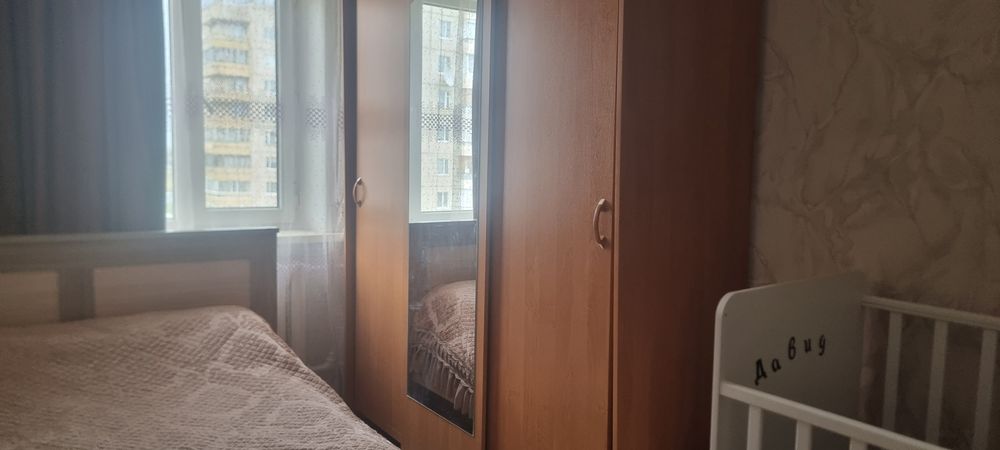 Продам квартиру 4х комнатную