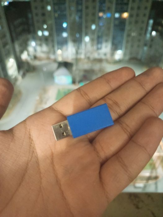 Наушники от logitech