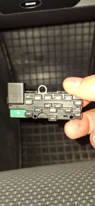 Останали части от пасат б6  2010 г