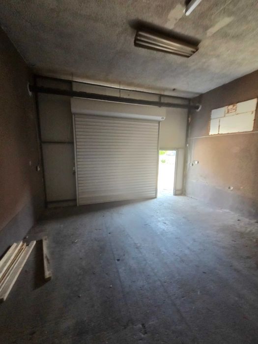 Дава се под наем Промишлена сграда в София, Военна рампа - 235 кв.м за 800 € - Снимка #5