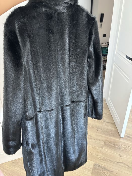 Продам шубу ЗАРА