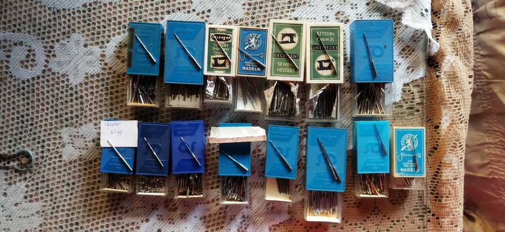 Велкро лепенка и игли за професионални шевни машини !