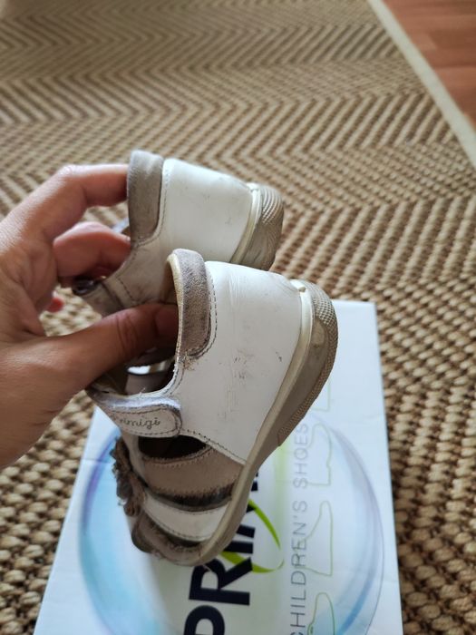 Sandale Primigi piele marimea 25