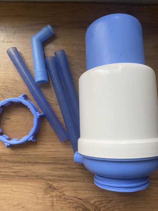 Помпа для воды механическая