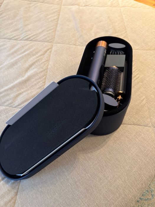 Продаю новый Dyson