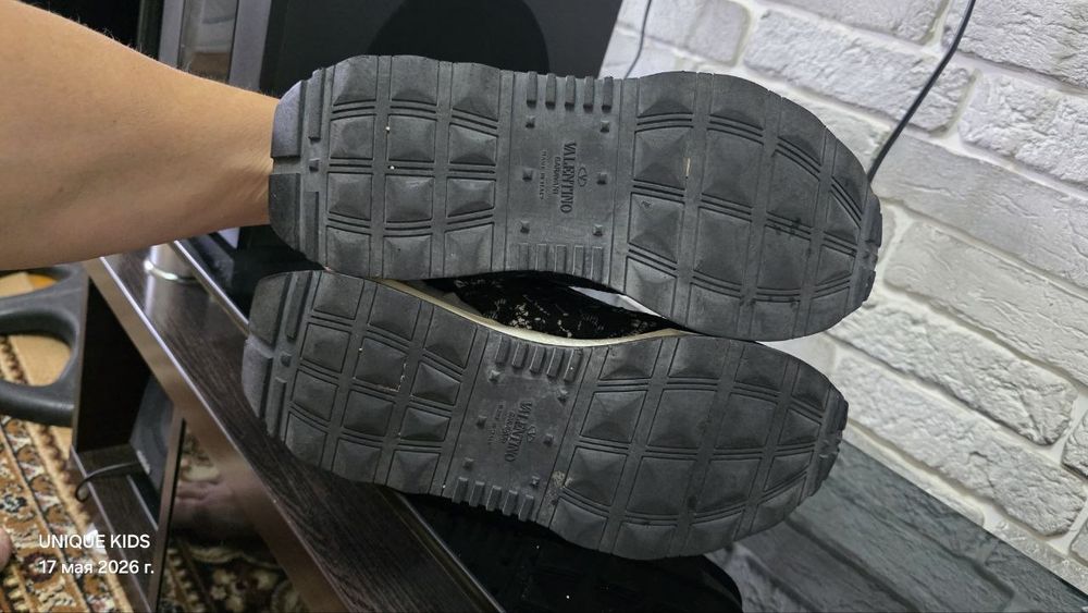 Оригинальные кроссы adidas