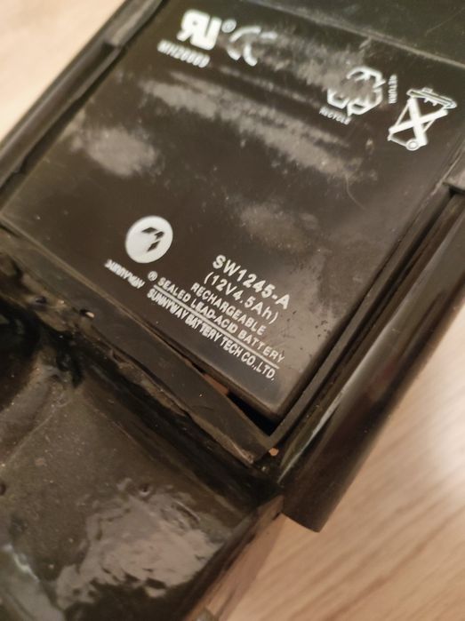 Детска електрическа тротинетка със седалка