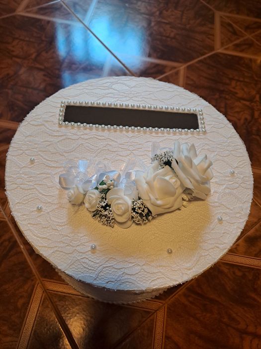 Сватбени принадлежности