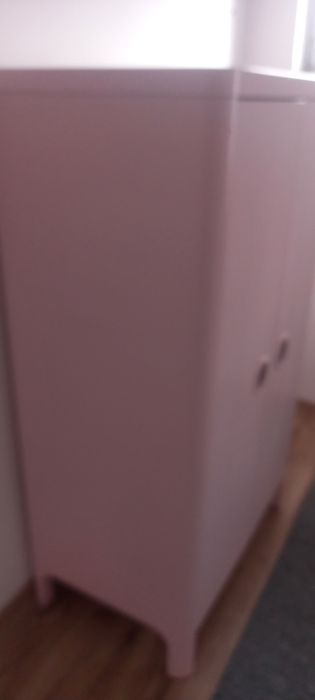 Dulap haine Ikea roz