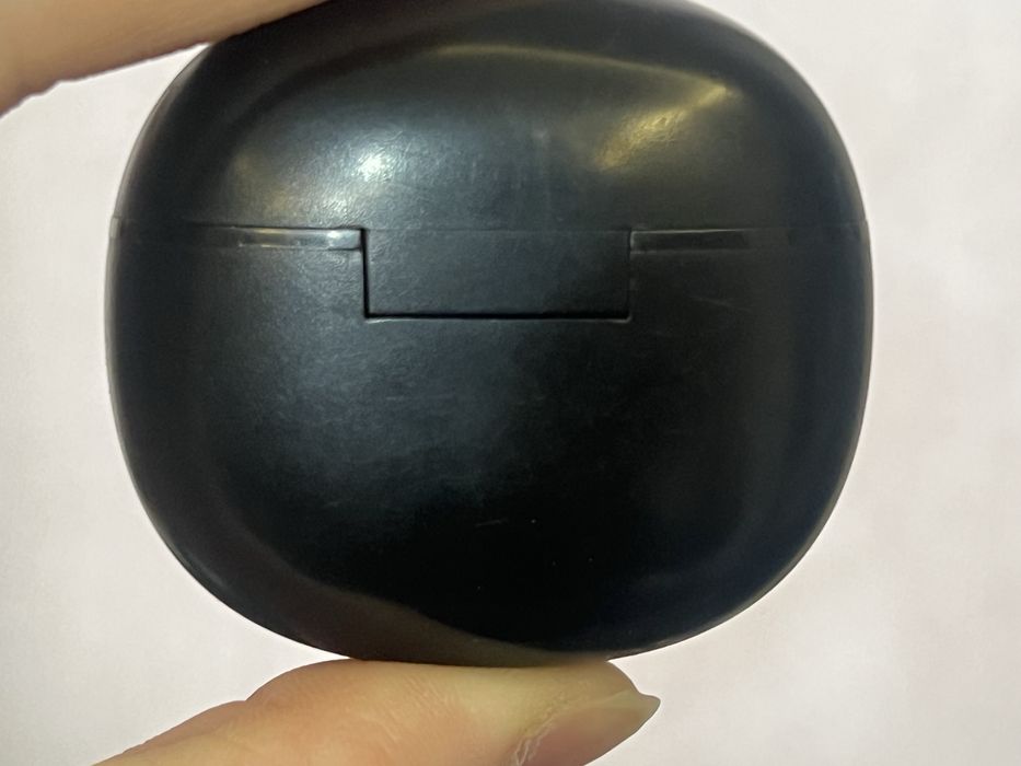 Черные б/у наушники