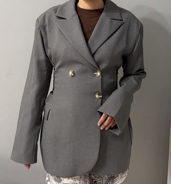 Продам женский пиджак