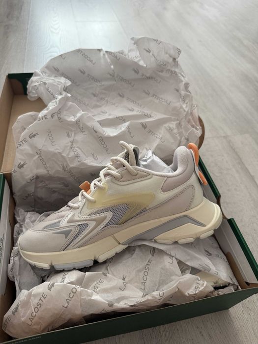 Кроссовки Lacoste НОВЫЕ