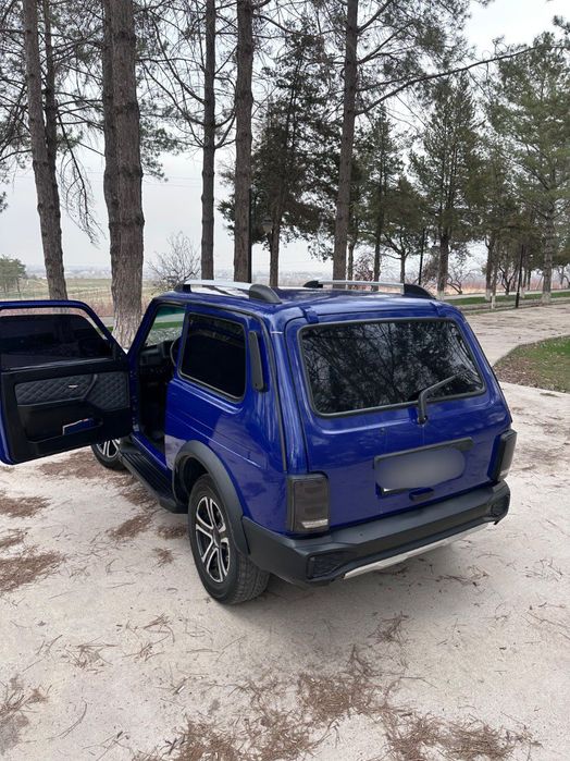 VAZ 2121 NIVA sotiladi xolati zo'r