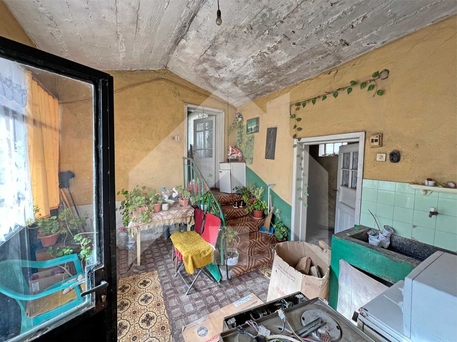 Продава се Къща в Нови пазар - 109 кв.м за 780 €/кв.м - Снимка #14