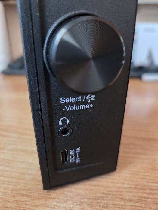 Radio digital bluetooth cu baterii