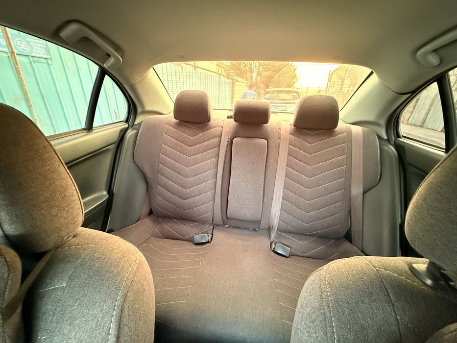 Продам машину срочно