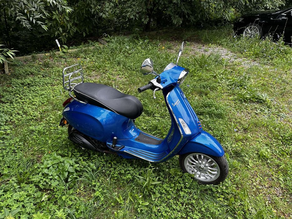 Scuter Vespa Sprint 4 T - 49 cm3 - 45km/h 2016