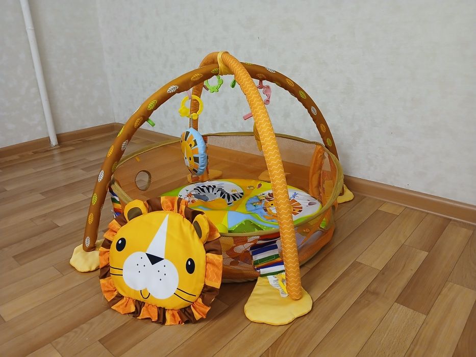 Продам игровой манеж