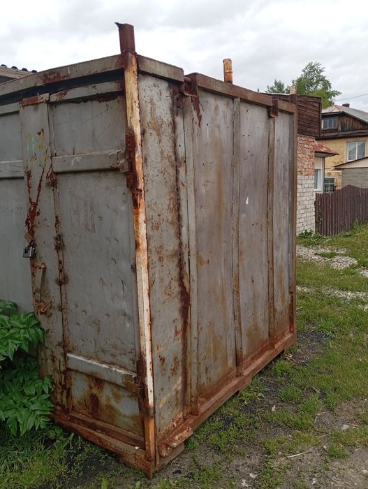 Продам контейнер 3х тонник