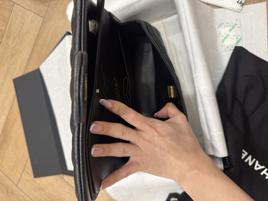 Сумка Шанель  lassic flap caviar lambskin