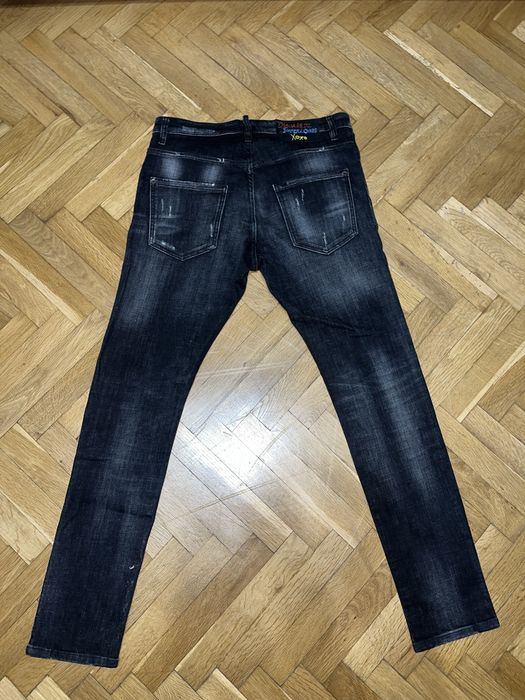 Дънки на dsquared2