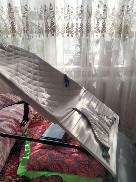 Шезлонг и автокресло продается 5-6месчц