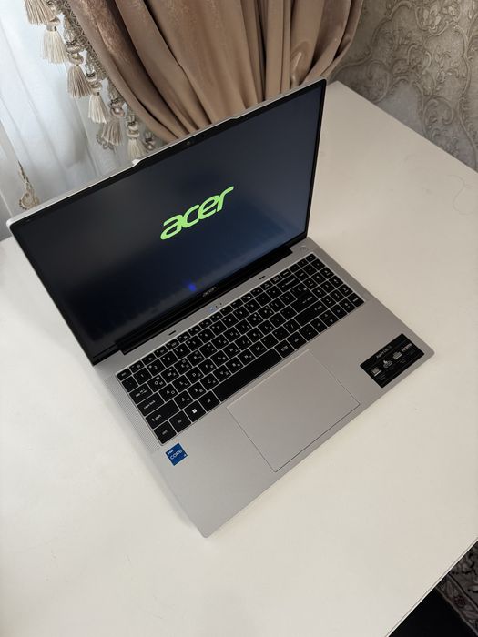 Acer Aspire AL16-52P
