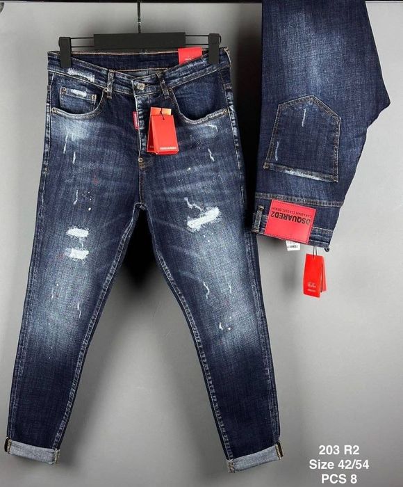 Blugi barbati diferite modele