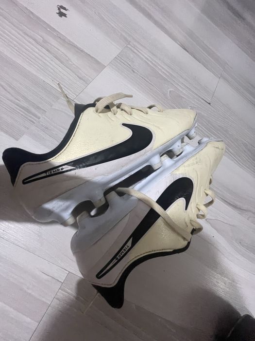 Ghete fotbal Nike tiempo 36,5