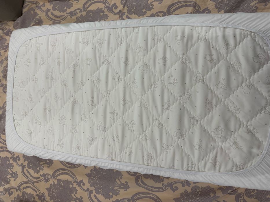Продам новый матрас на манеж 60*120