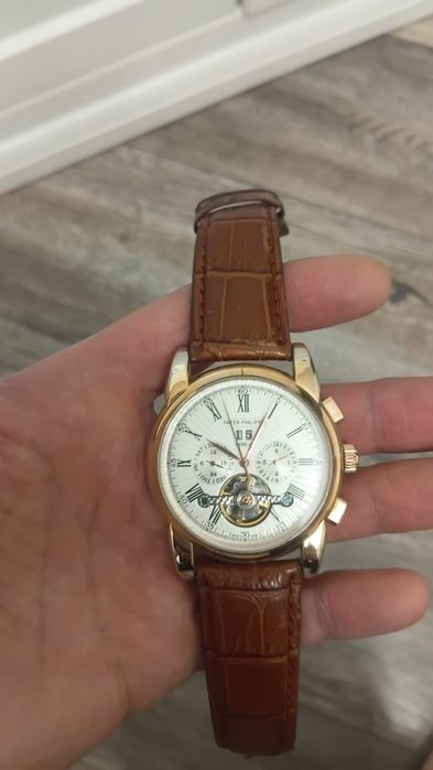 Часы в хорошем состоянии