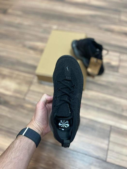 NIKE Air Max Scorpion Flyknit