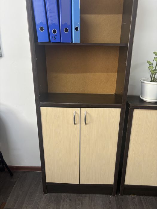 Офисная мебель. Стол,Шкаф