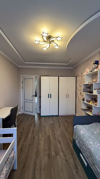 Продам 3 комнатную квартиру