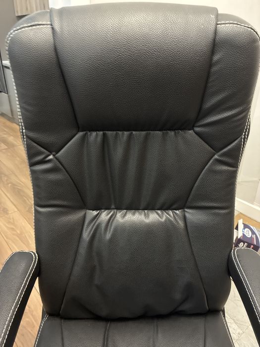 Кресло офисное, кожаное