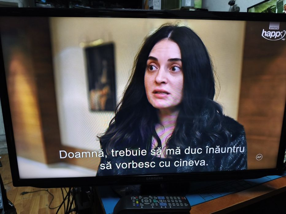 Tv televizor led Samsung diagonala 82cm full HD prinde canale digitale