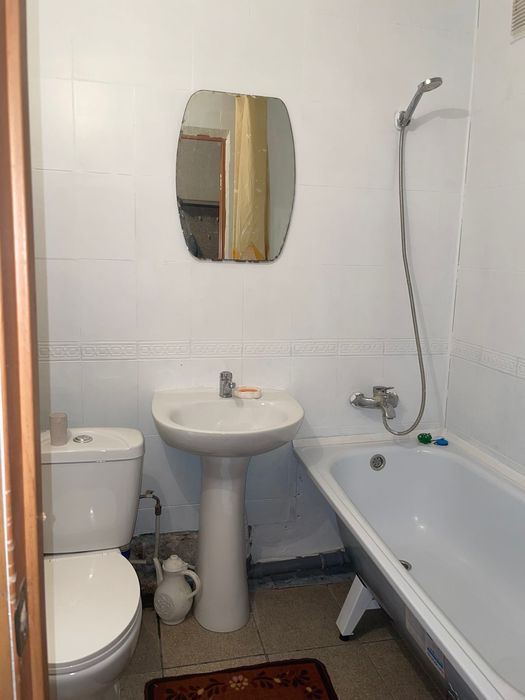 1к.кв на НОЧЬ  в центре  8мкр